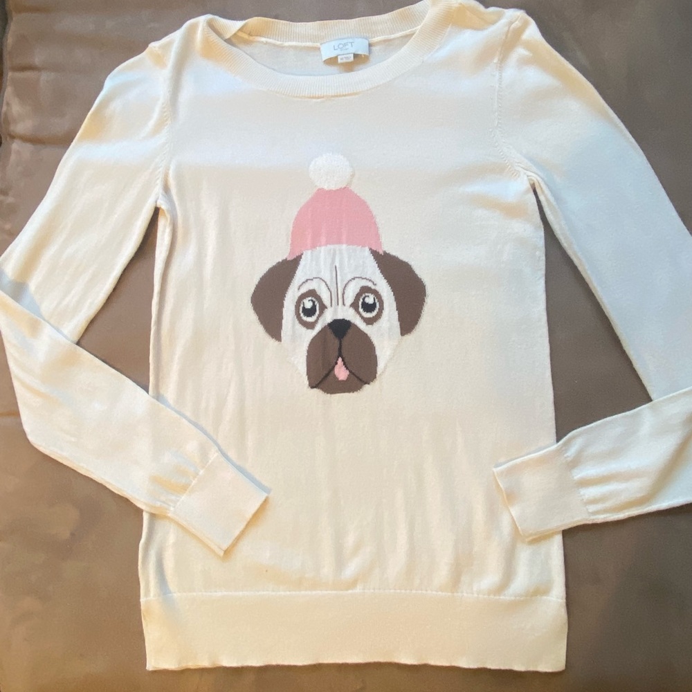 Adorable lightweight loft spring sweater
